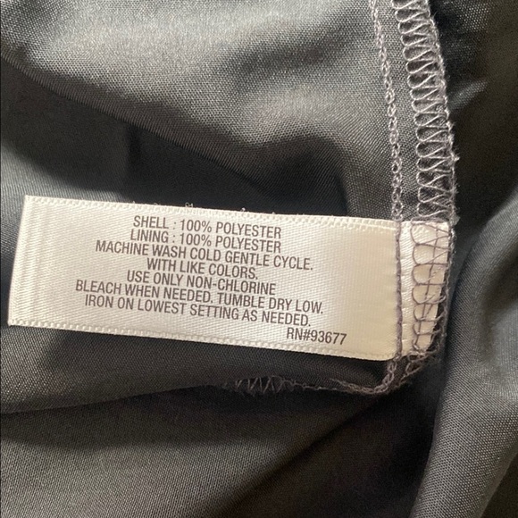 Elegant Asymmetrical Dress in Yellow and Black - Picture 7 of 7